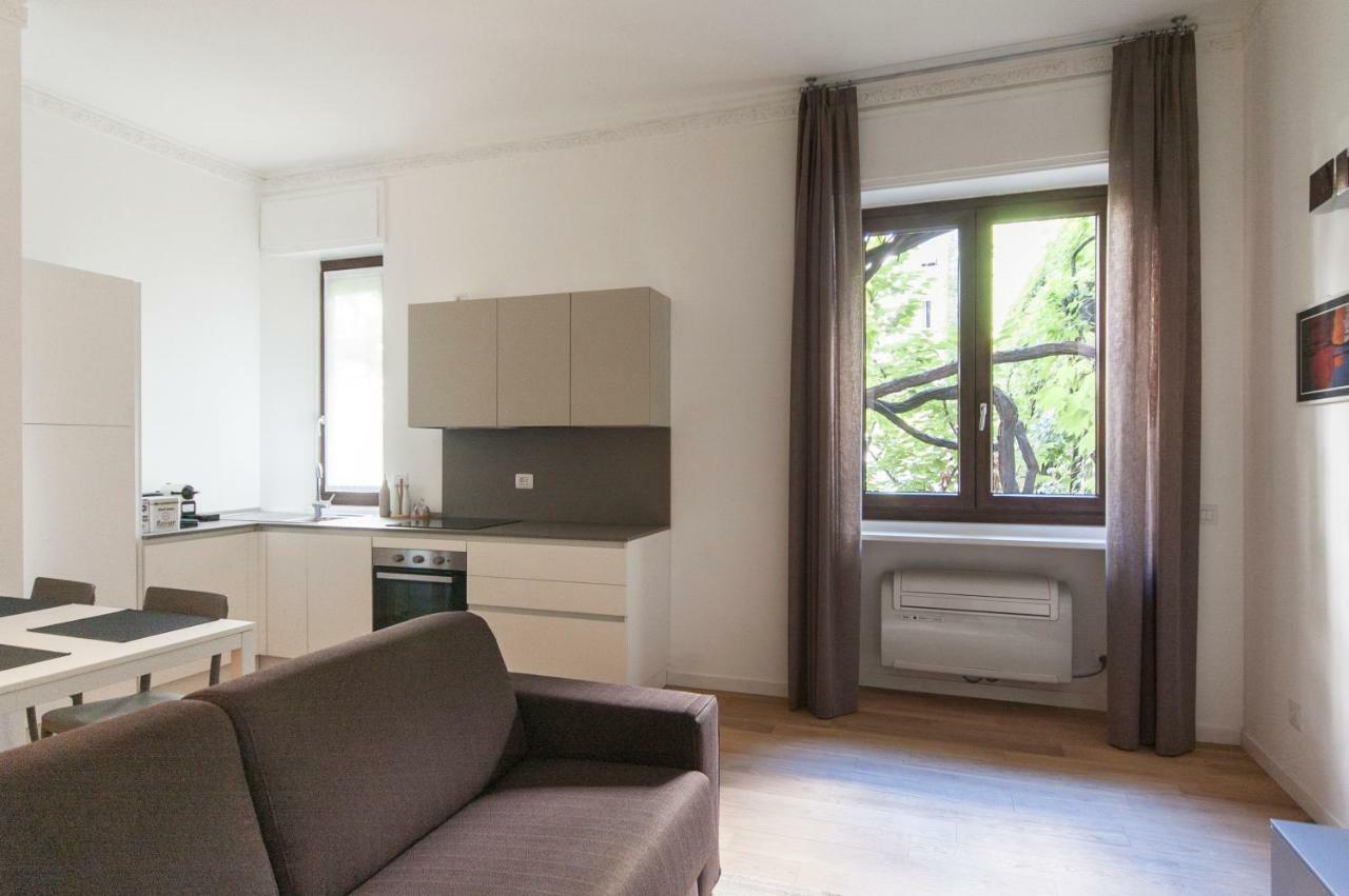 Appartamento Beautiful Flat in Milano Center Esterno foto