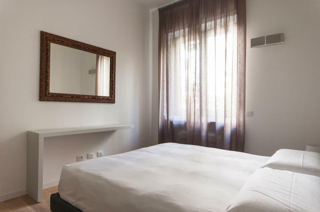 Appartamento Beautiful Flat in Milano Center Esterno foto