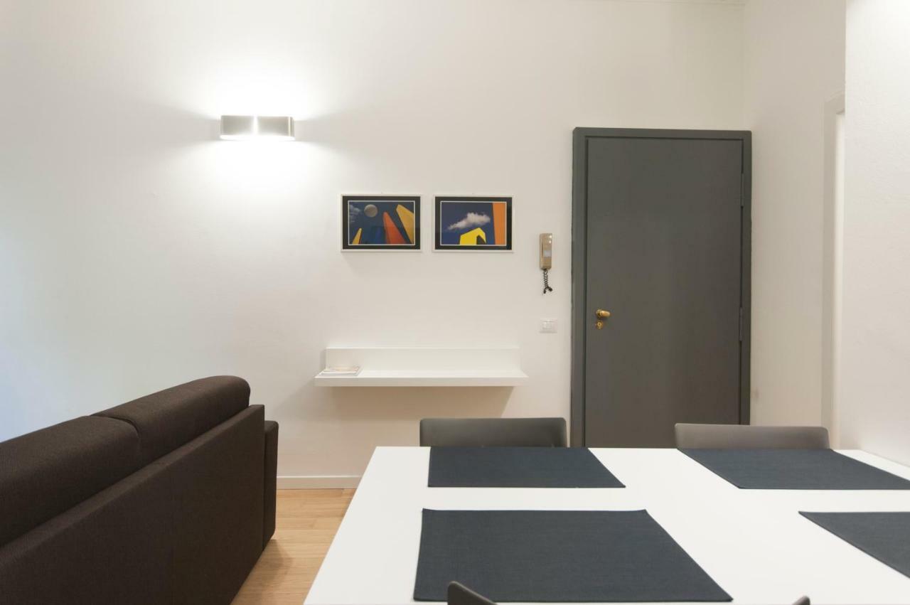 Appartamento Beautiful Flat in Milano Center Esterno foto